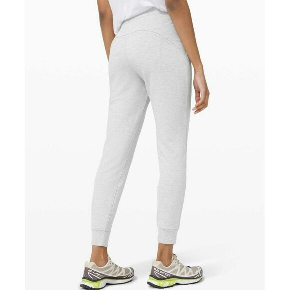 Lululemon Warm Down High-Rise Jogger Heathered Core Ultra Light Grey Size 4 EUC - Picture 1 of 7
